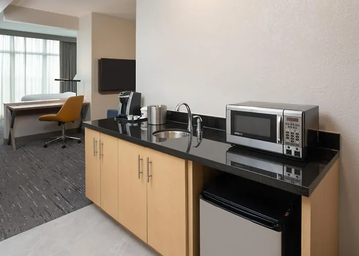 Holiday Inn Express Miami Airport-Blue Lagoon Area By Ihg