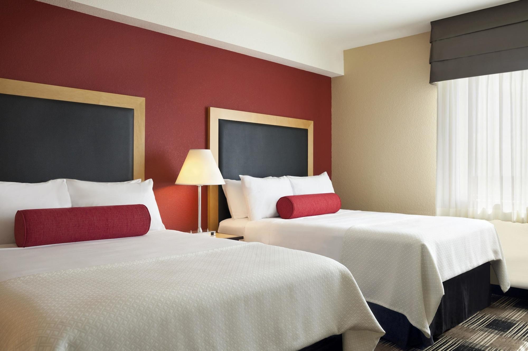Express Airport-blue Lagoon Area By Ihg Miami Springs