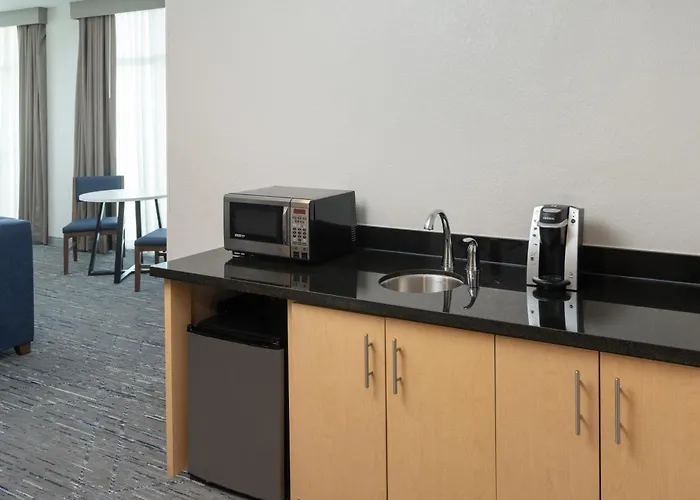 Holiday Inn Express Miami Airport-Blue Lagoon Area By Ihg