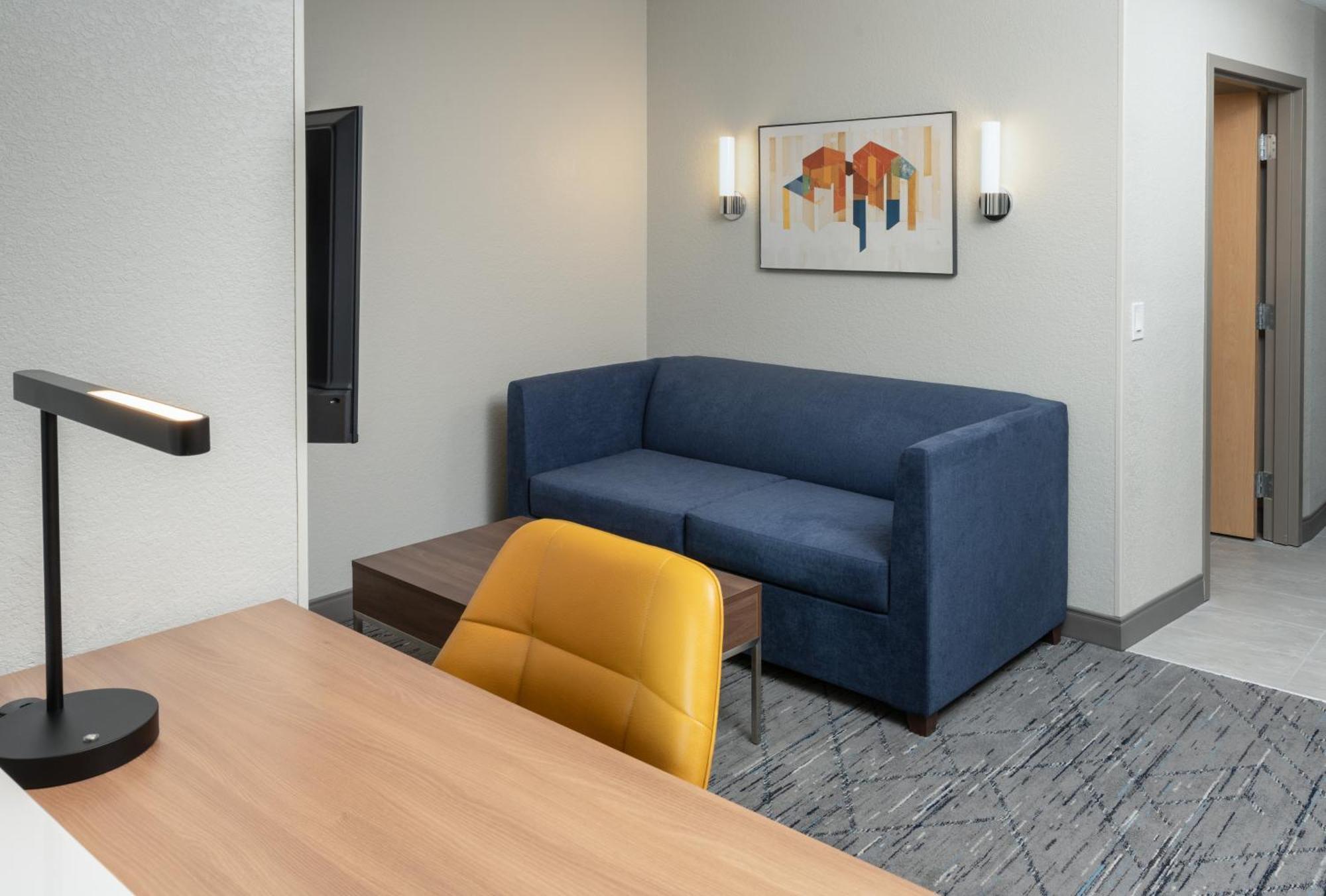 Hotel Express Miami Airport-blue Lagoon Area By Ihg